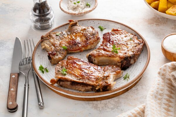 Pork Loin Chops Bone-In Rind-On